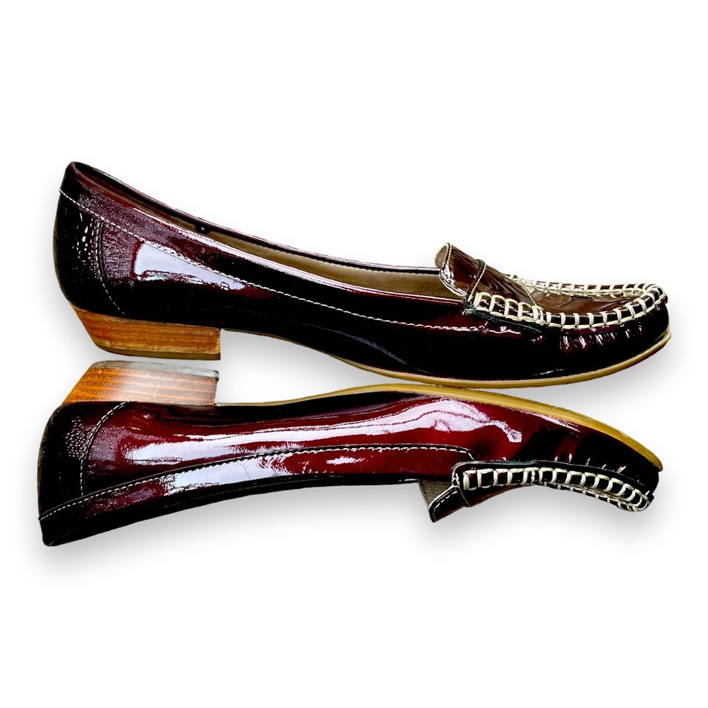 Circa Joan & David Burgundy Patent Leather Shoes Loafers Shiny Wine Flats Size 9
